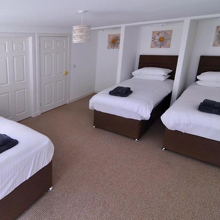 Dufftown Square Apartment ภายนอก รูปภาพ
