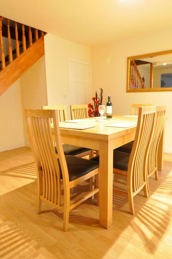 Dufftown Square Apartment ภายนอก รูปภาพ