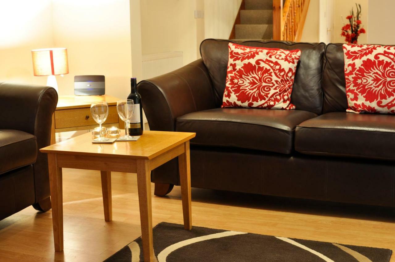 Dufftown Square Apartment ภายนอก รูปภาพ