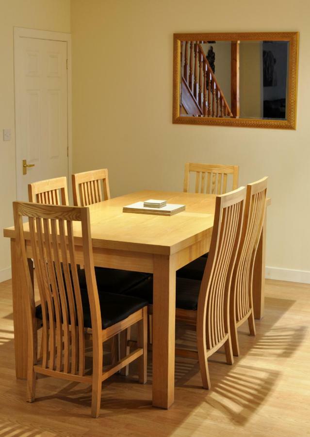 Dufftown Square Apartment ภายนอก รูปภาพ