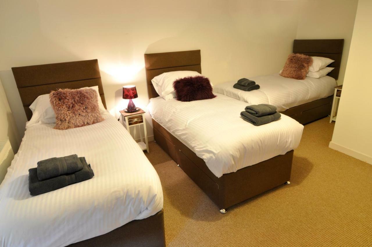 Dufftown Square Apartment ภายนอก รูปภาพ