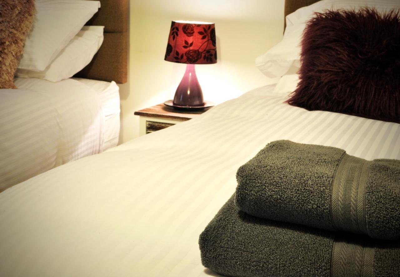 Dufftown Square Apartment ภายนอก รูปภาพ