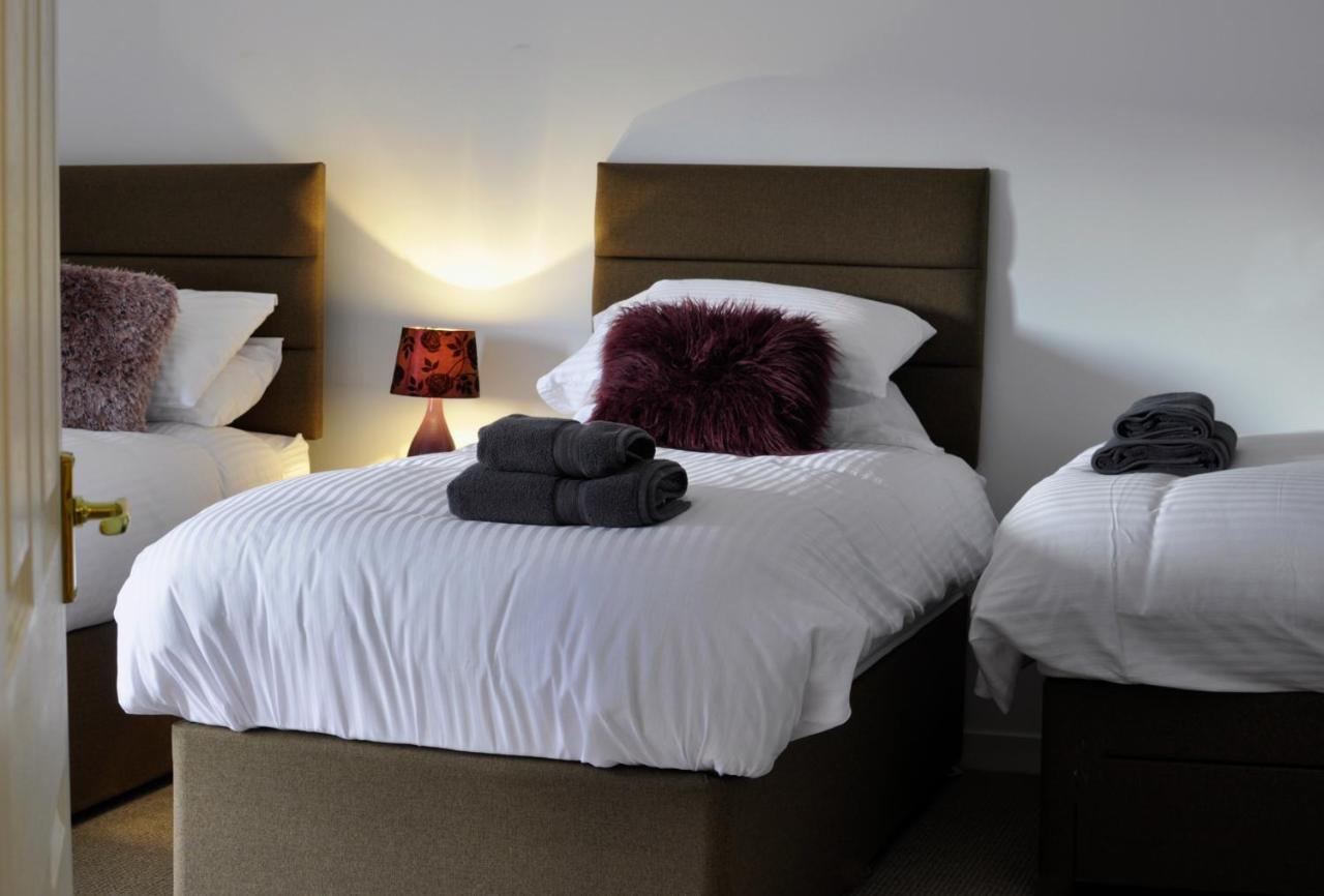 Dufftown Square Apartment ภายนอก รูปภาพ